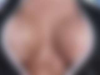 Christie Kroes's Live Sex Cam Show