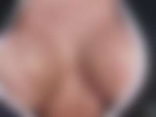 Christie Kroes's Live Sex Cam Show