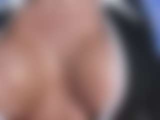 Live cam show with Christie Kroes - Mature on studioflirtlive.com
