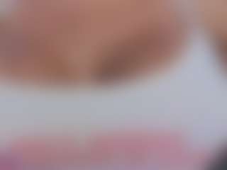 Live cam show with Christie Kroes - Squirt on justonemore.cc