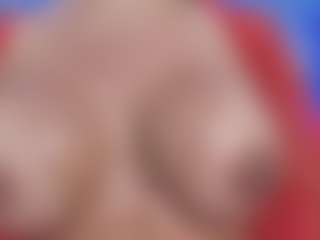 Live cam show with Christie Kroes - Genital Piercings on CSO-WL