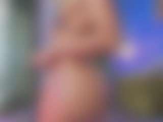 Live cam show with Christie Kroes - Fit on Uber Horny