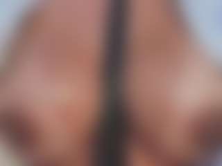 Live cam show with Christie Kroes - Dildo on fapnchat
