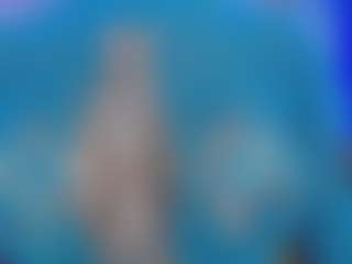 Live cam show with Christie Kroes - Public on Camsoda