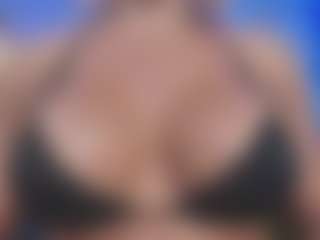 Live cam show with Christie Kroes - Sexwebcam Mature on fapnchat