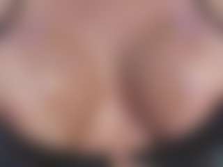 Christie Kroes's Live Sex Cam Show