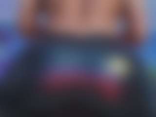 Live cam show with Christie Kroes - Amateur MILF on livesuperchat.net