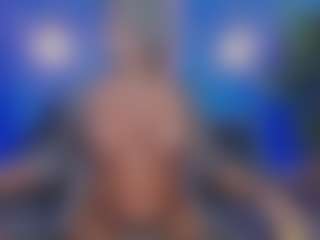 Live cam show with Christie Kroes - Bedroom Mature on Cam Slut