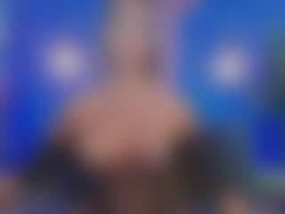 Live cam show with Christie Kroes - Public Mature on camwithhim.com