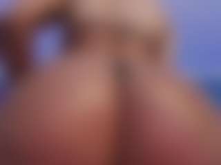 Christie Kroes's Live Sex Cam Show