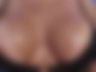 Christie Kroes's Live Sex Cam Show