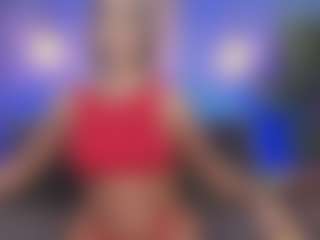 Christie Kroes MILF webcam performer live streaming
