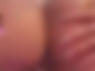 Live cam show with Christie Kroes - Public Mature on SpankPalCams