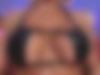 Live cam show with Christie Kroes - Middle Aged on TottyGirls