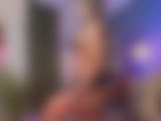 Live cam show with Christie Kroes - Lovense Middle Aged on Dolls Live