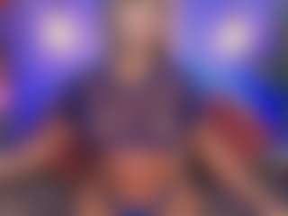 Live cam show with Christie Kroes - Strip on Camsoda