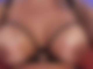 Christie Kroes's Live Sex Cam Show