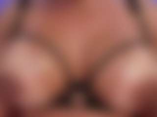 Christie Kroes's Live Sex Cam Show