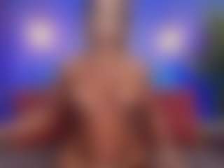 Live cam show with Christie Kroes - Mature Toys on Camsoda