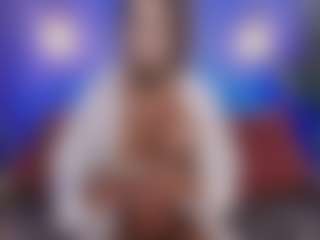 Live cam show with Christie Kroes - Blonde Hair on Camsoda