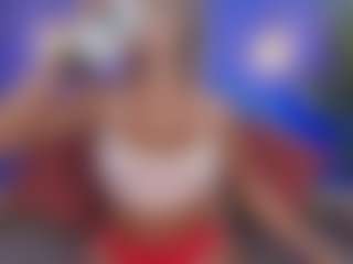 Live cam show with Christie Kroes - Amateur on Camsoda
