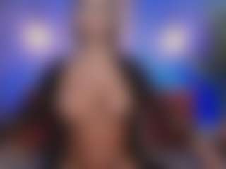 Live cam show with Christie Kroes - Flirt MILF on madthumbs