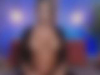 Live cam show with Christie Kroes - Amateur MILF on liverealitysex.com