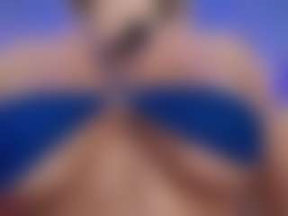 Live cam show with Christie Kroes - Brown Eyes Blonde Hair on Camiplay Live