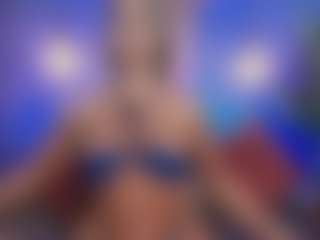 Christie Kroes MILF webcam performer live streaming