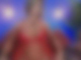 Live cam show with Christie Kroes - Athletic Middle Aged on Camiplay Live
