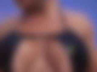 Live cam show with Christie Kroes - Fuck Machine on Camsoda