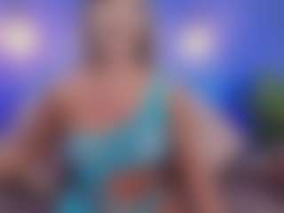 Live cam show with Christie Kroes - Amateur on Camsoda