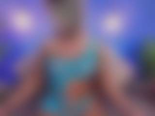 Live cam show with Christie Kroes - Squirt Mature on PervPlay.com