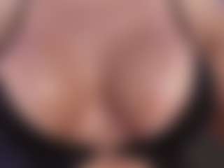 Christie Kroes's Live Sex Cam Show