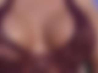 Live cam show with Christie Kroes - Big Tits MILF on Camsoda