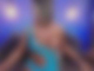 Live cam show with Christie Kroes - Italian Mature on Camsoda | colombia