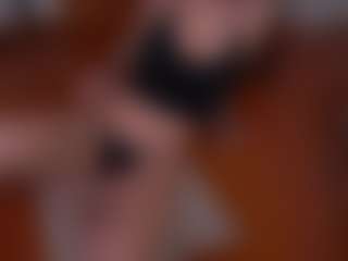 maeeve's Live Sex Cam Show
