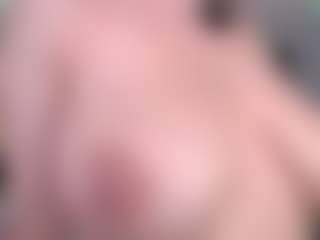maeeve's Live Sex Cam Show