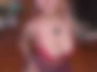 maeeve's Live Sex Cam Show