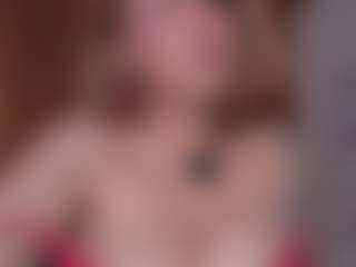 maeeve's Live Sex Cam Show