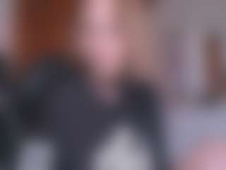 maeeve's Live Sex Cam Show