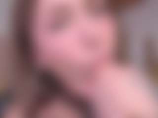 maeeve's Live Sex Cam Show