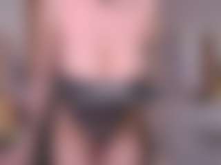 maeeve's Live Sex Cam Show