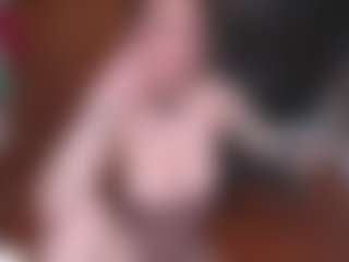Live cam show with maeeve - Blowjob on Free Soda
