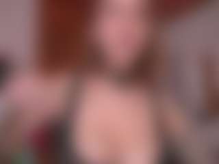 maeeve's Live Sex Cam Show