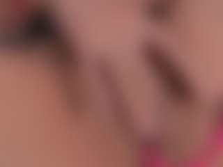 maeeve's Live Sex Cam Show