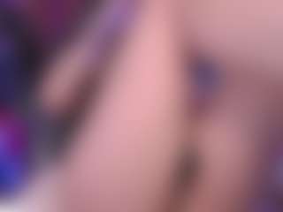 maeeve's Live Sex Cam Show