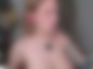 maeeve's Live Sex Cam Show