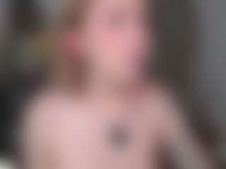 maeeve's Live Sex Cam Show