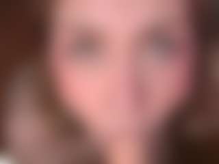 maeeve's Live Sex Cam Show